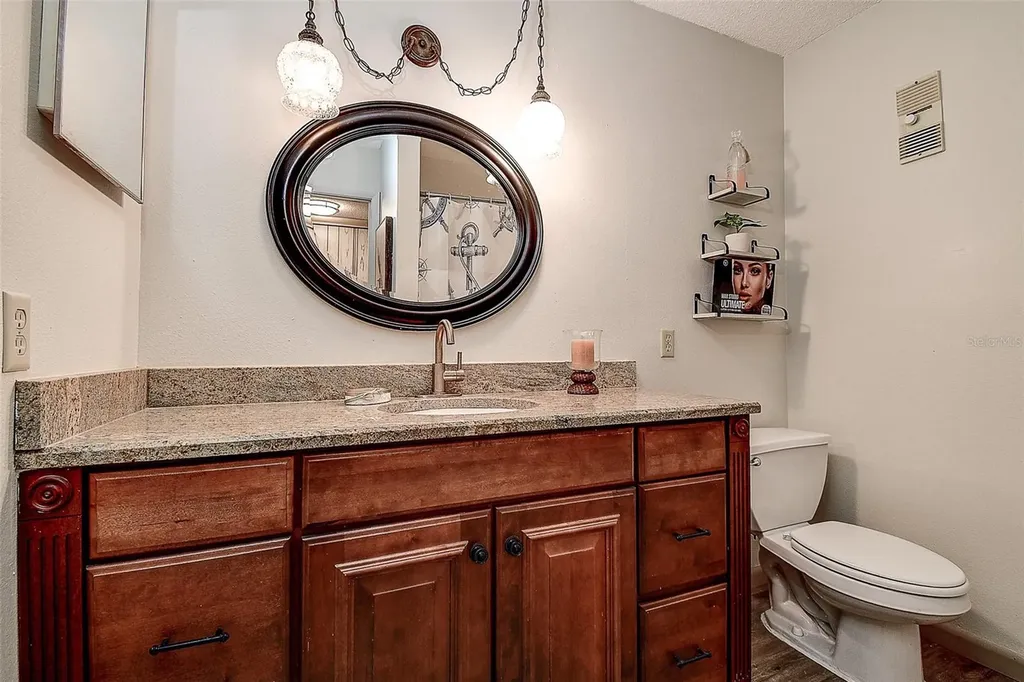 6400 46th Avenue N Kenneth City FL 33709