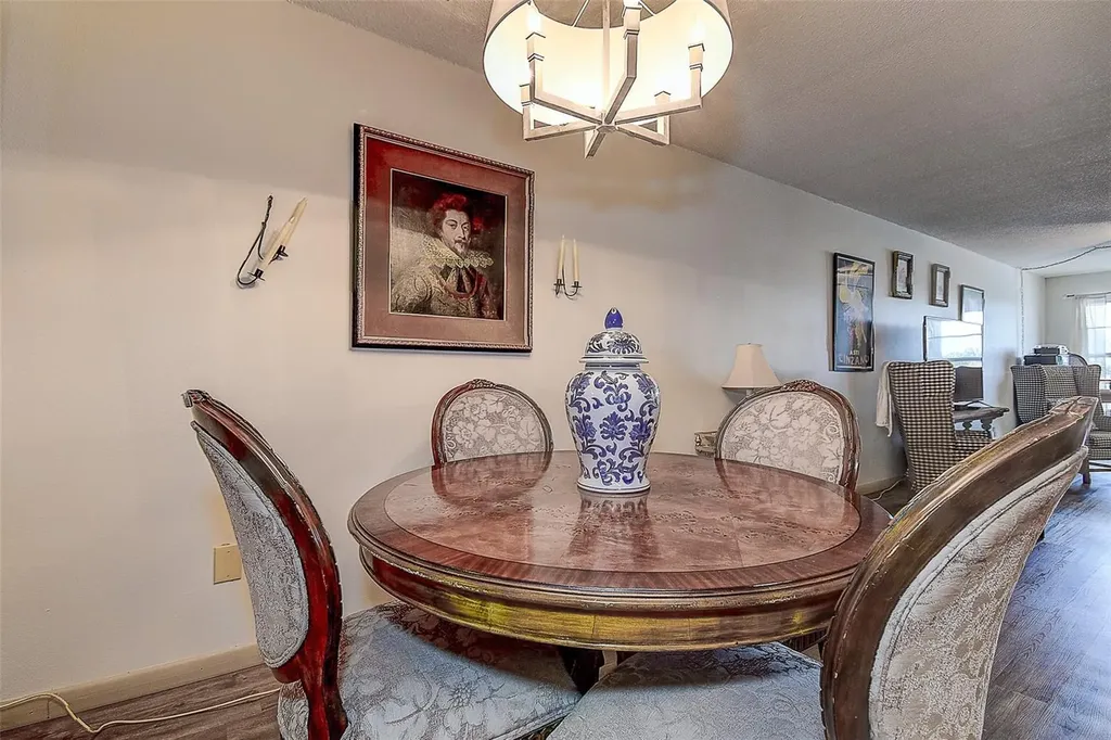 6400 46th Avenue N Kenneth City FL 33709