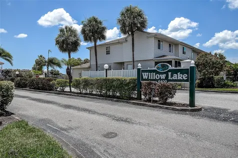 6400 46th Avenue N Kenneth City FL 33709