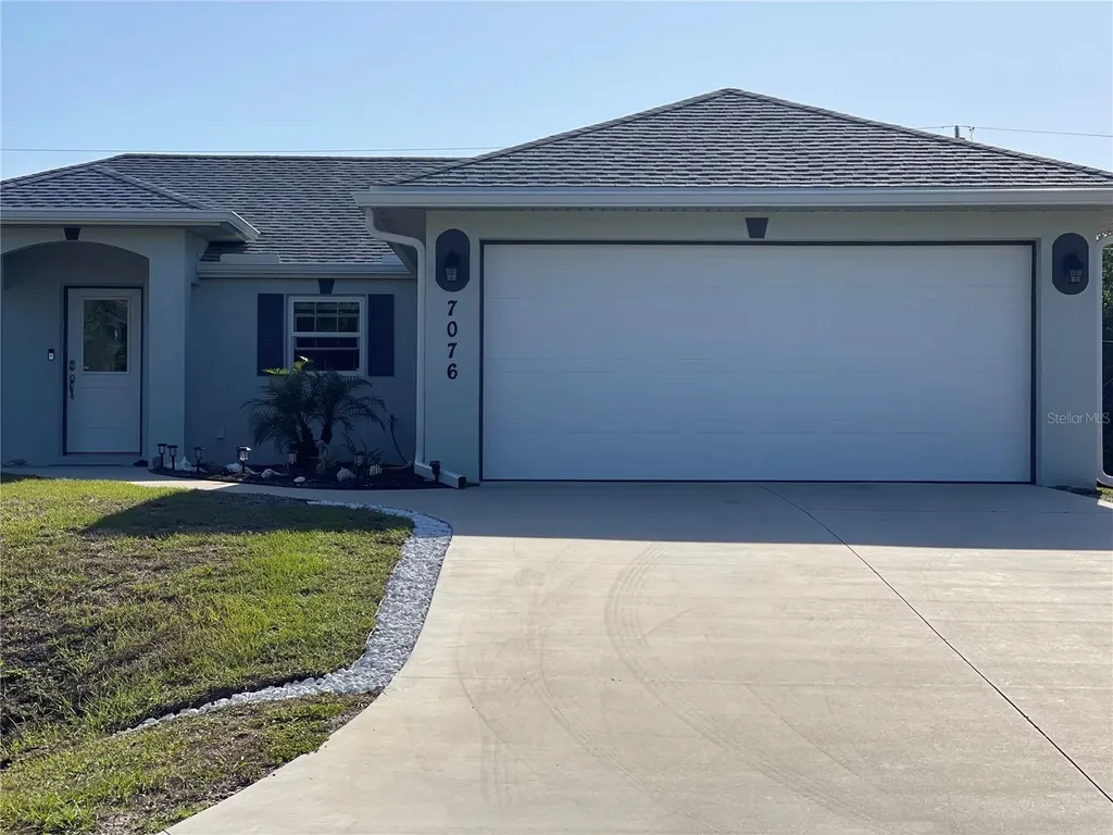 7076 Nichols Street Englewood FL 34224