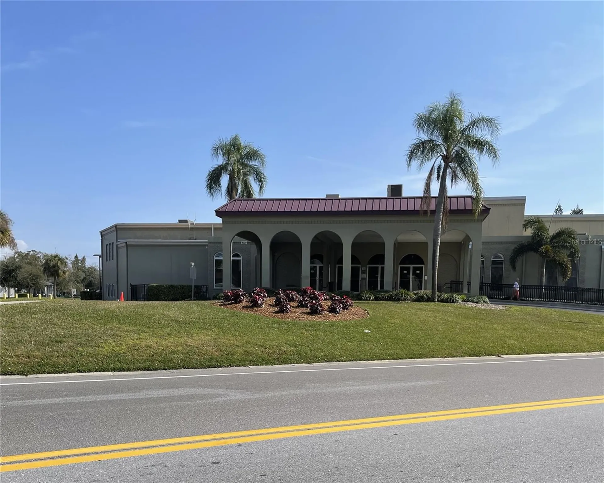 2330 Ecuadorian Way Clearwater FL 33763