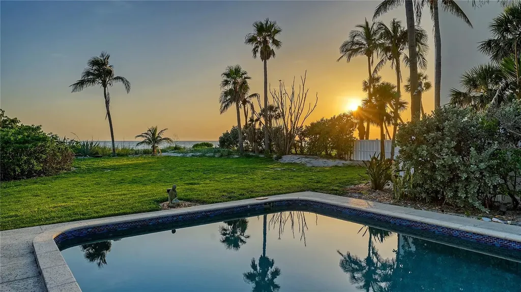 4473 Gulf Of Mexico Drive Longboat Key FL 34228