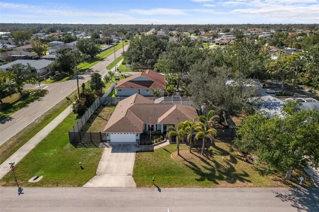 803 Diane Circle Englewood FL 34223