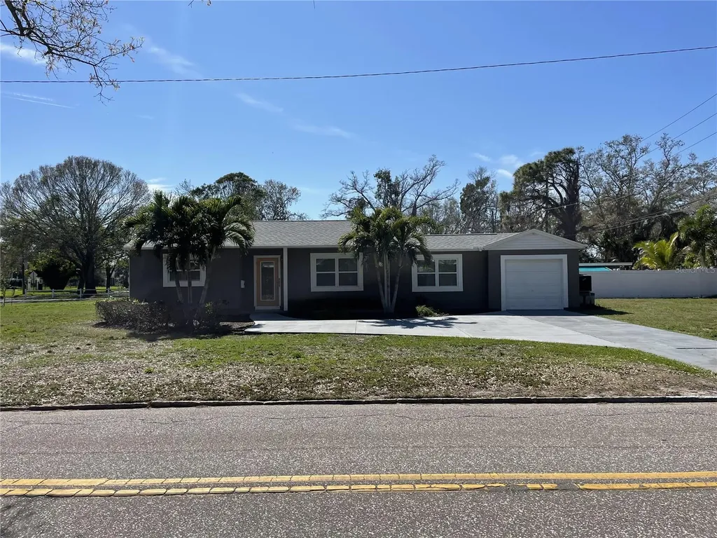 561 Park Street S St Petersburg FL 33707