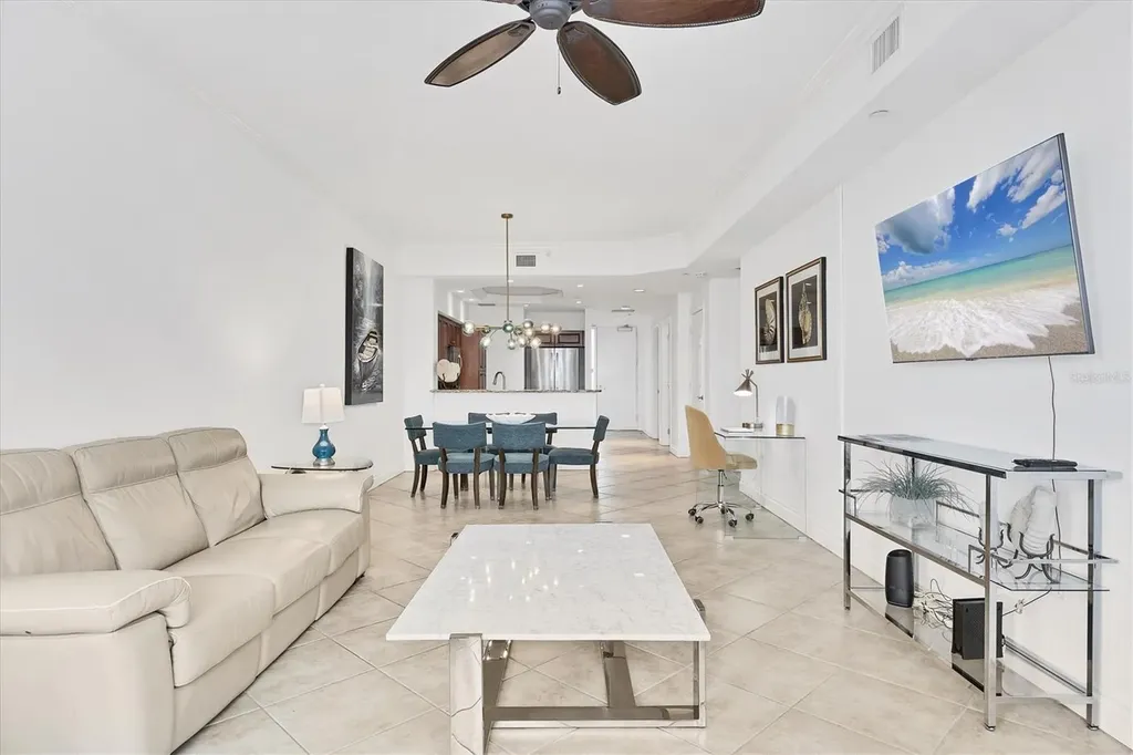 8111 Lakewood Main Street Lakewood Ranch FL 34202