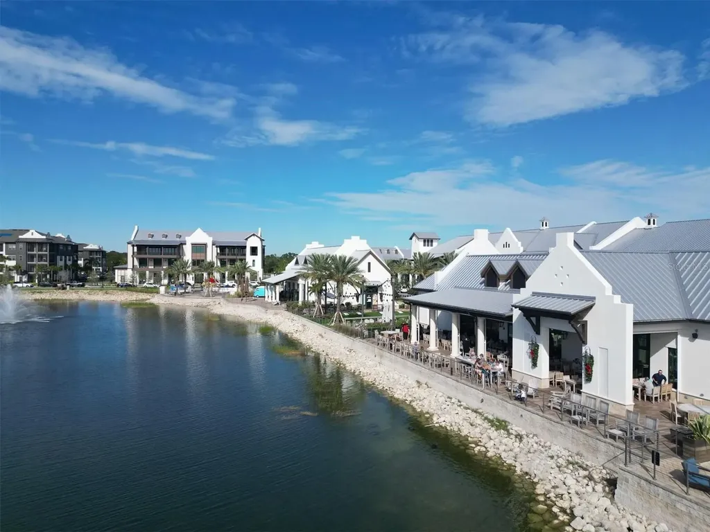 8111 Lakewood Main Street Lakewood Ranch FL 34202