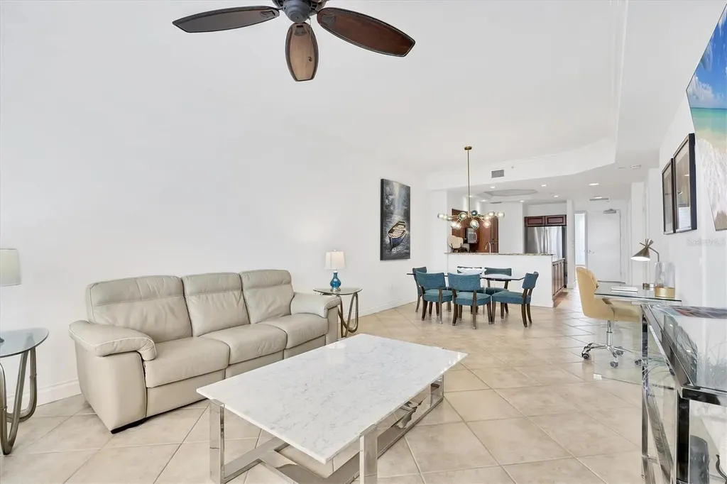 8111 Lakewood Main Street Lakewood Ranch FL 34202