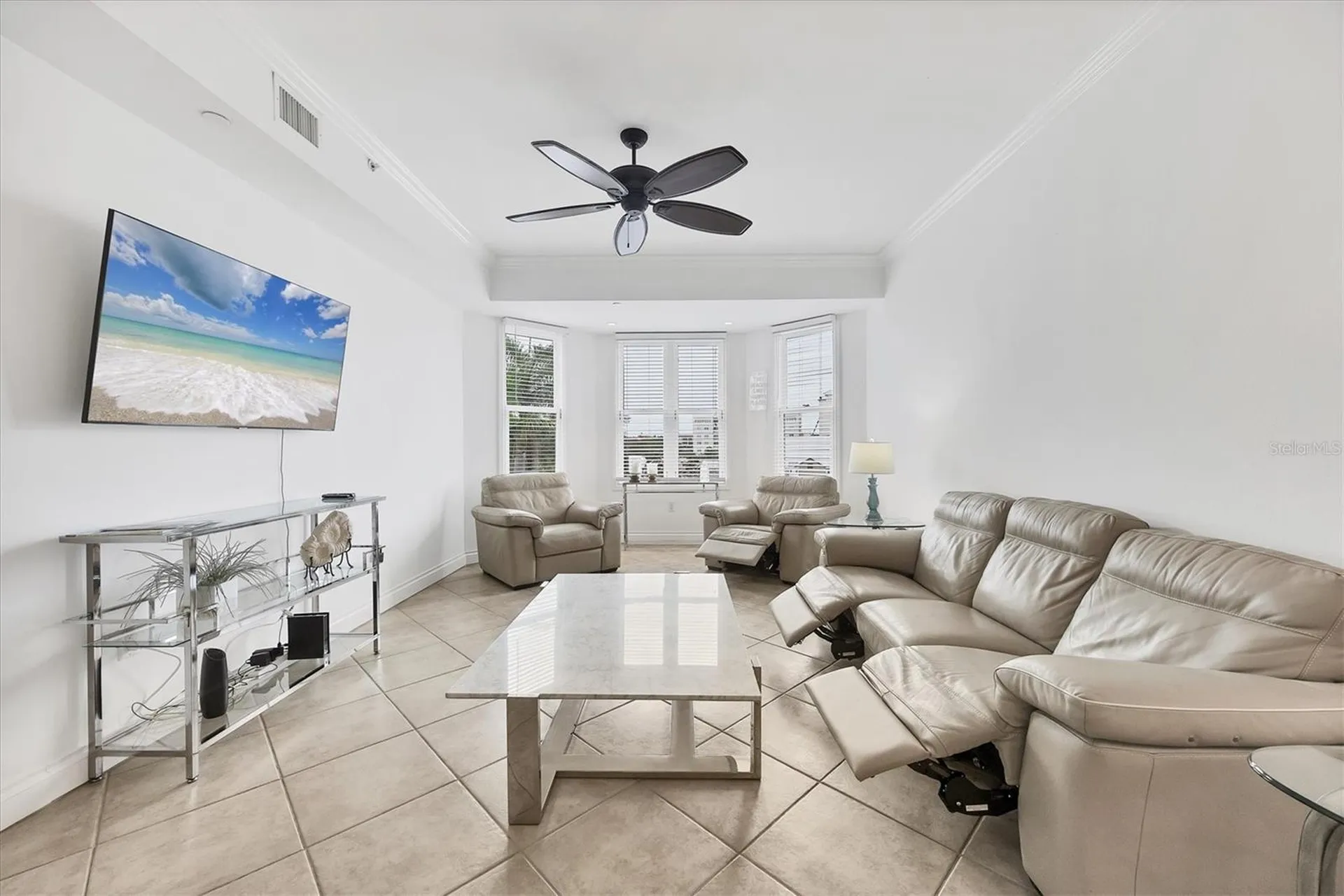 8111 Lakewood Main Street Lakewood Ranch FL 34202