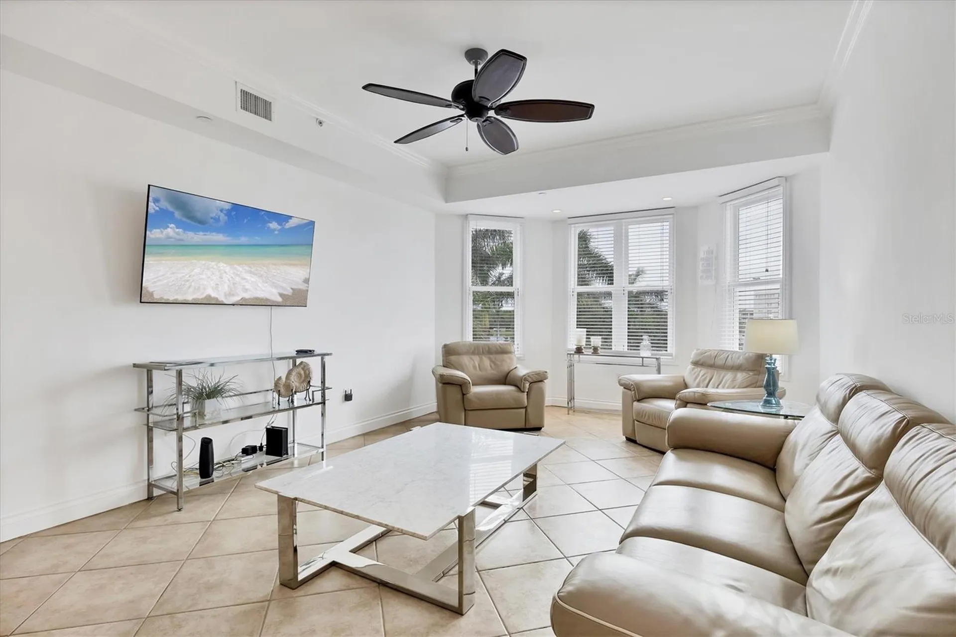 8111 Lakewood Main Street Lakewood Ranch FL 34202
