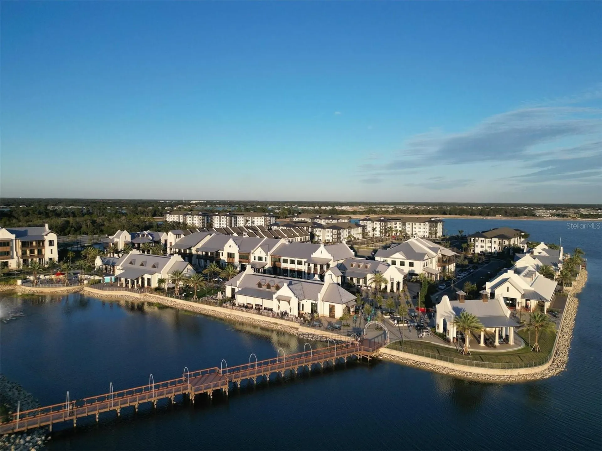8111 Lakewood Main Street Lakewood Ranch FL 34202