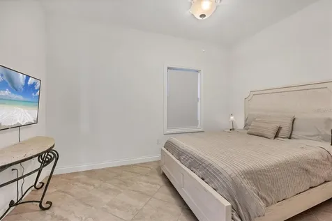 8111 Lakewood Main Street Lakewood Ranch FL 34202