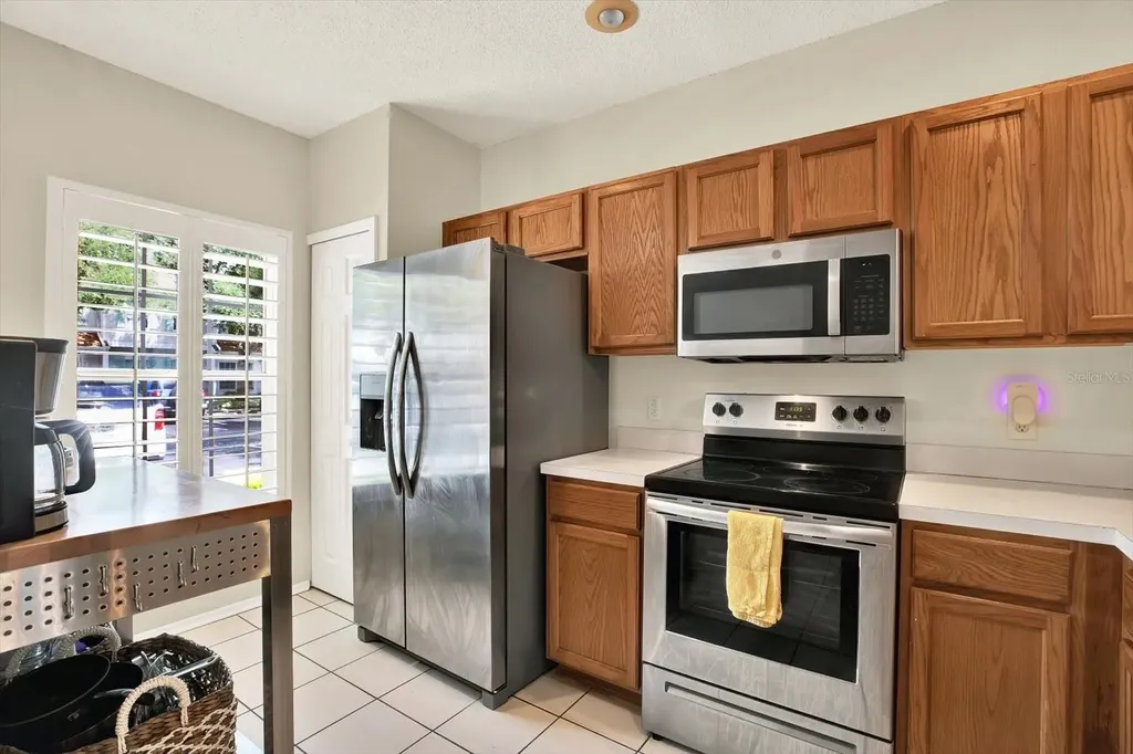 8541 Hunters Key Circle Tampa FL 33647