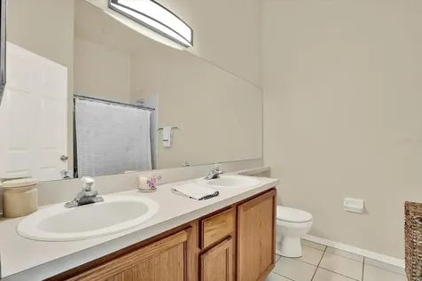 8541 Hunters Key Circle Tampa FL 33647