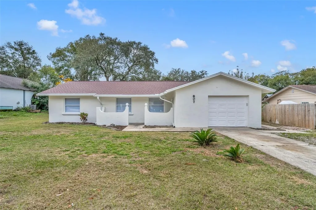 807 Vercelli Street Deltona FL 32725