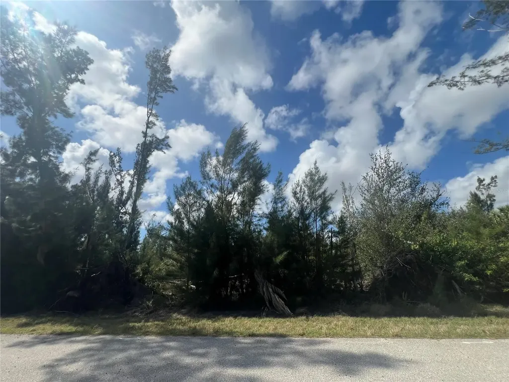 8401 Antwerp Circle Port Charlotte FL 33981