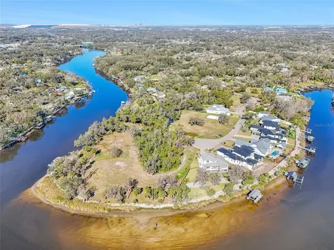 8339 Alafia Pointe Drive Riverview FL 33578