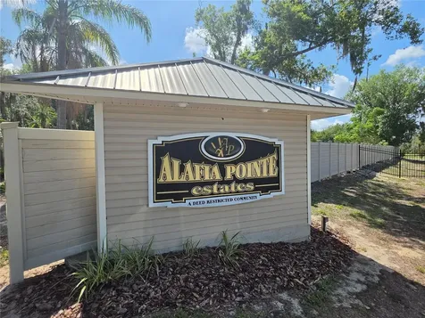 8339 Alafia Pointe Drive Riverview FL 33578