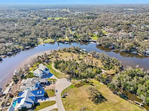 8339 Alafia Pointe Drive Riverview FL 33578