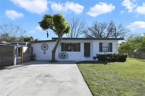 1817 Mckeown Avenue Haines City FL 33844