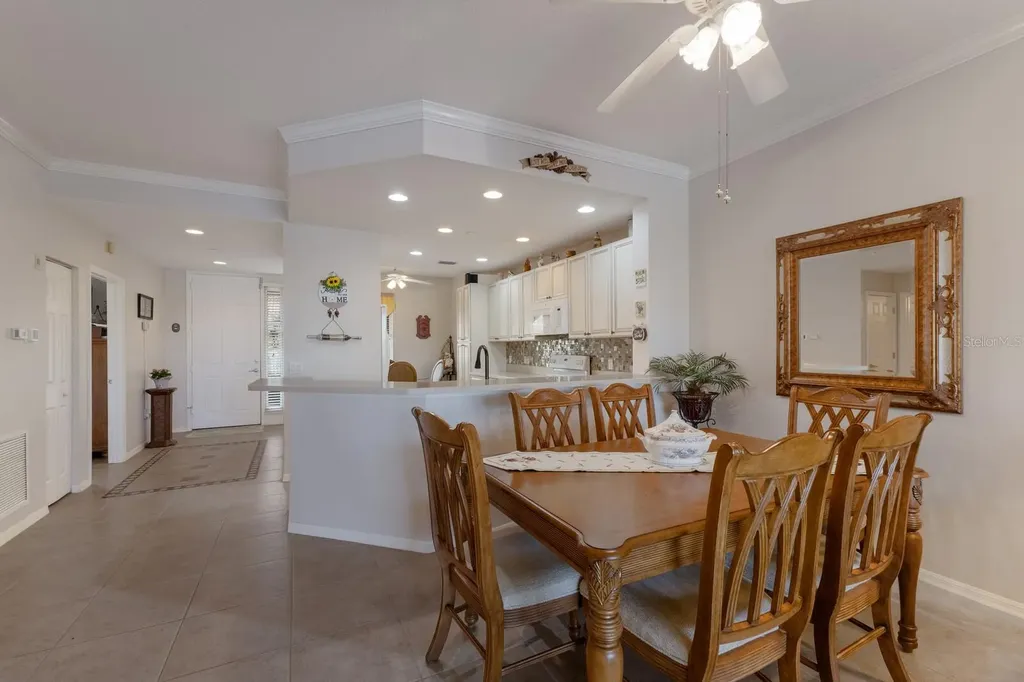 8414 Wethersfield Run Lakewood Ranch FL 34202