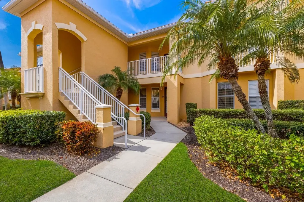 8414 Wethersfield Run Lakewood Ranch FL 34202
