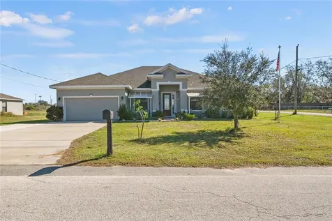 824 Ulmer Road Frostproof FL 33843