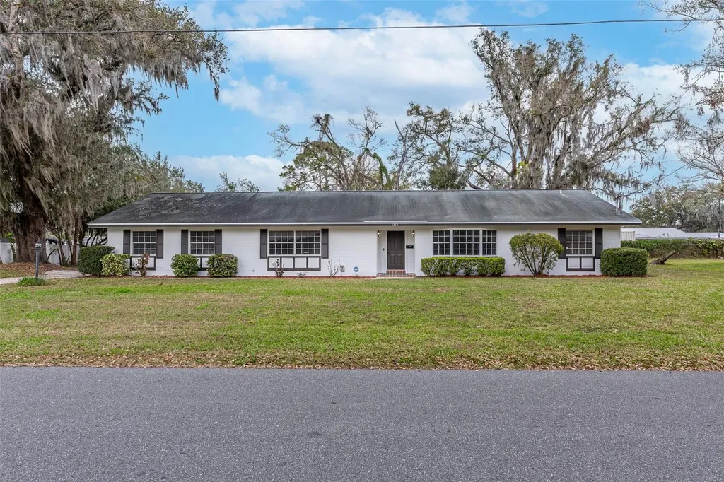 1310 Oakdale Street Plant City FL 33563