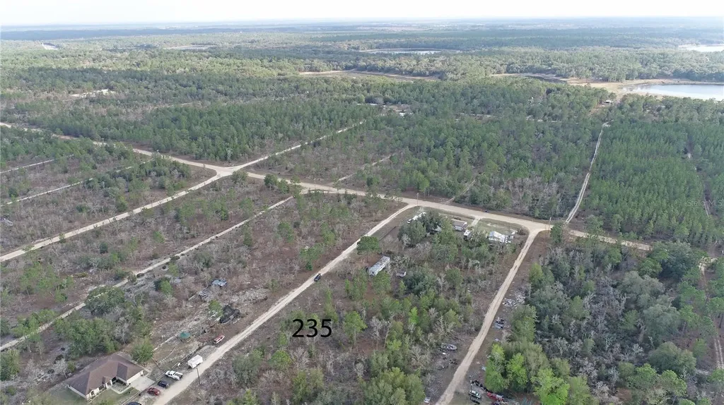 235 Michigan Drive Hawthorne FL 32640