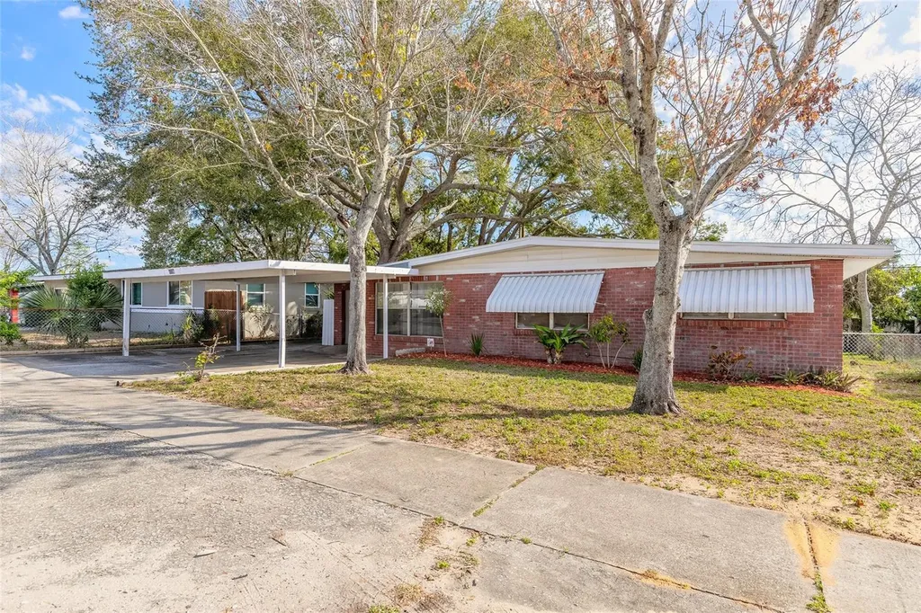 1117 Berkshire Road Daytona Beach FL 32117