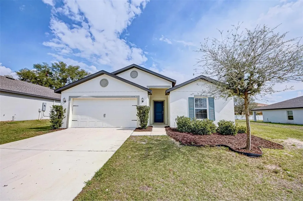 1684 Gopher Tree Street Mascotte FL 34753