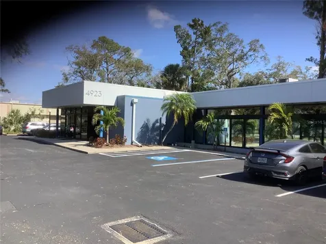 4923 W Cypress Street Tampa FL 33607