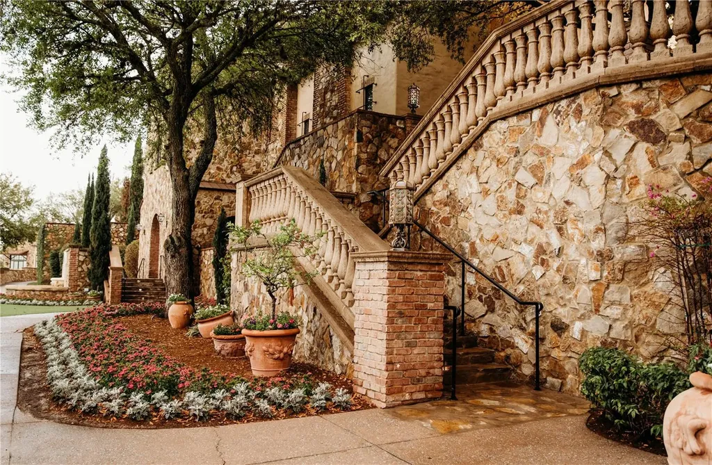 16626 Bolsena Drive Bella Collina FL 34756
