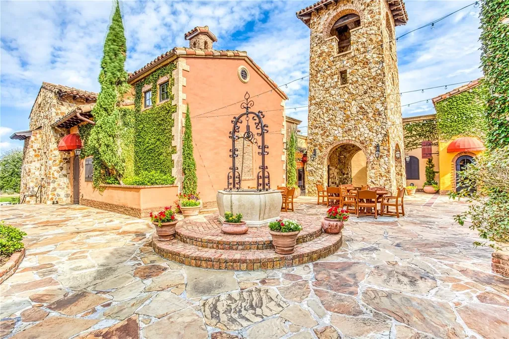 16626 Bolsena Drive Bella Collina FL 34756