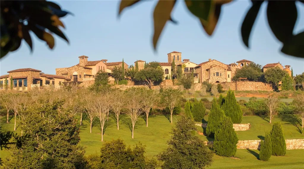16626 Bolsena Drive Bella Collina FL 34756
