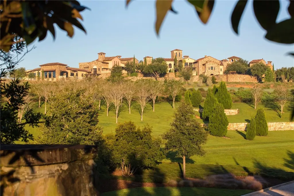 16626 Bolsena Drive Bella Collina FL 34756