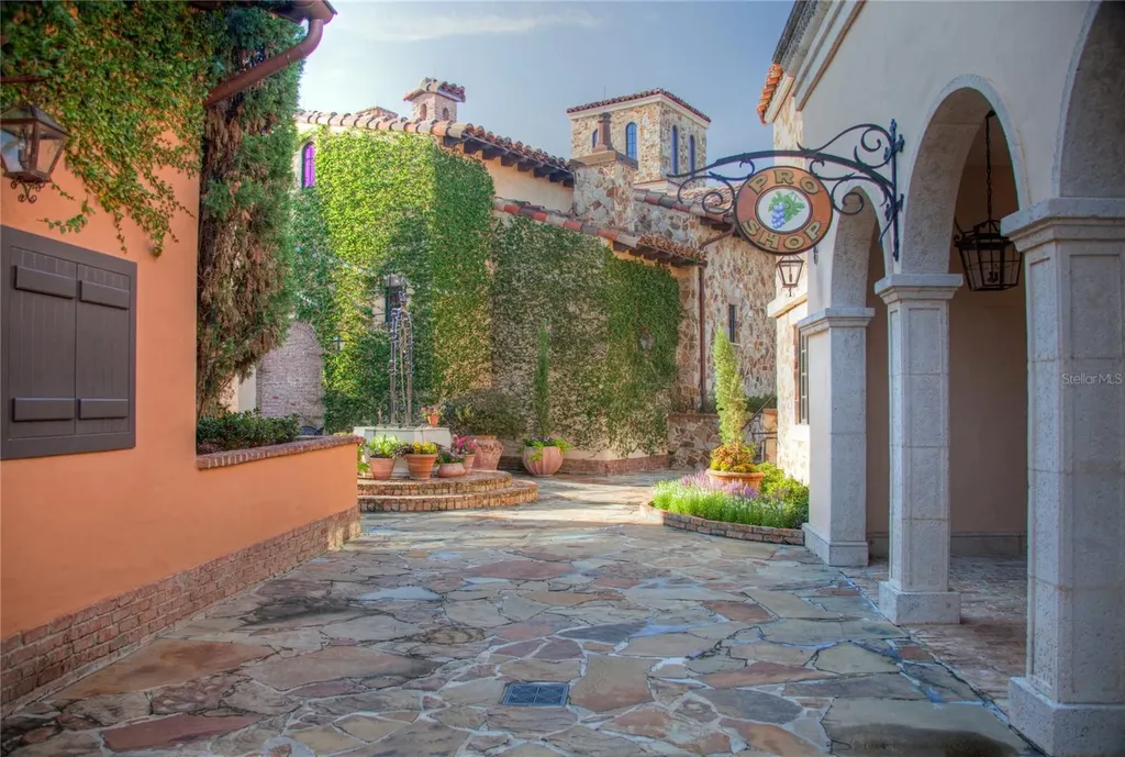 16626 Bolsena Drive Bella Collina FL 34756