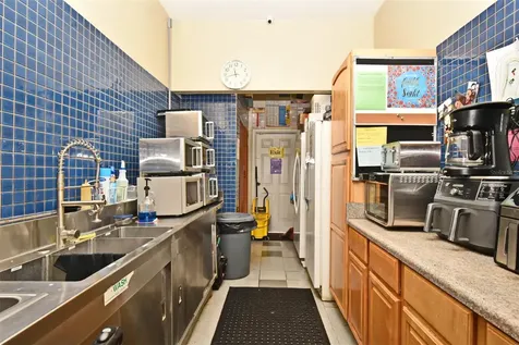 7651 Valencia College Lane Orlando FL 32807