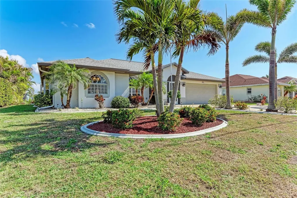 221 Fairway Road Rotonda West FL 33947
