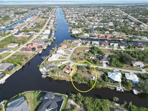 9206 Snapper Circle Port Charlotte FL 33981