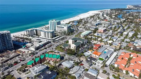 132 Harrison Drive Sarasota FL 34236