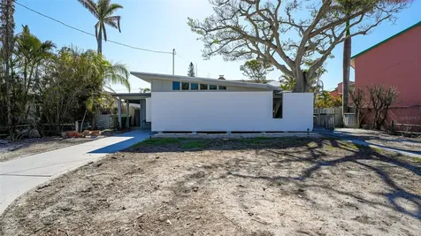 132 Harrison Drive Sarasota FL 34236