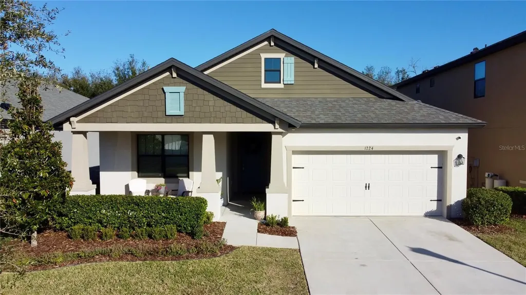 1224 Florablu Drive Seffner FL 33584