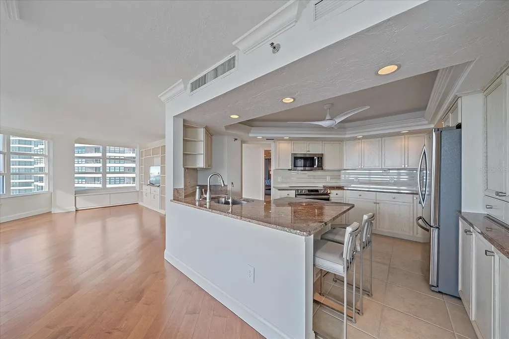 888 Boulevard Of The Arts Sarasota FL 34236