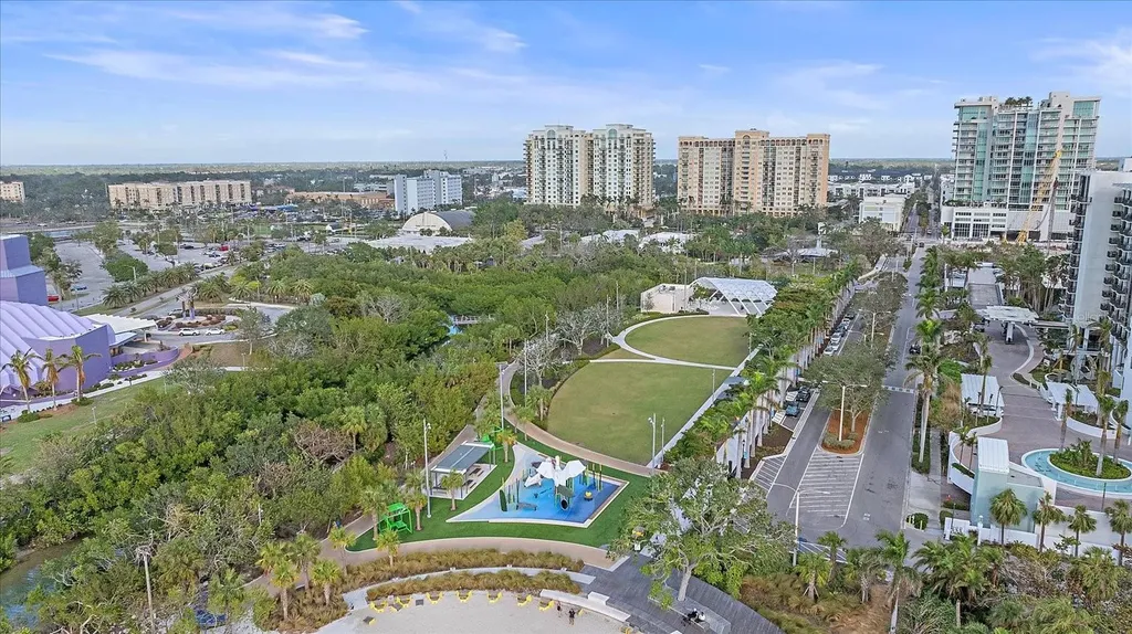 888 Boulevard Of The Arts Sarasota FL 34236