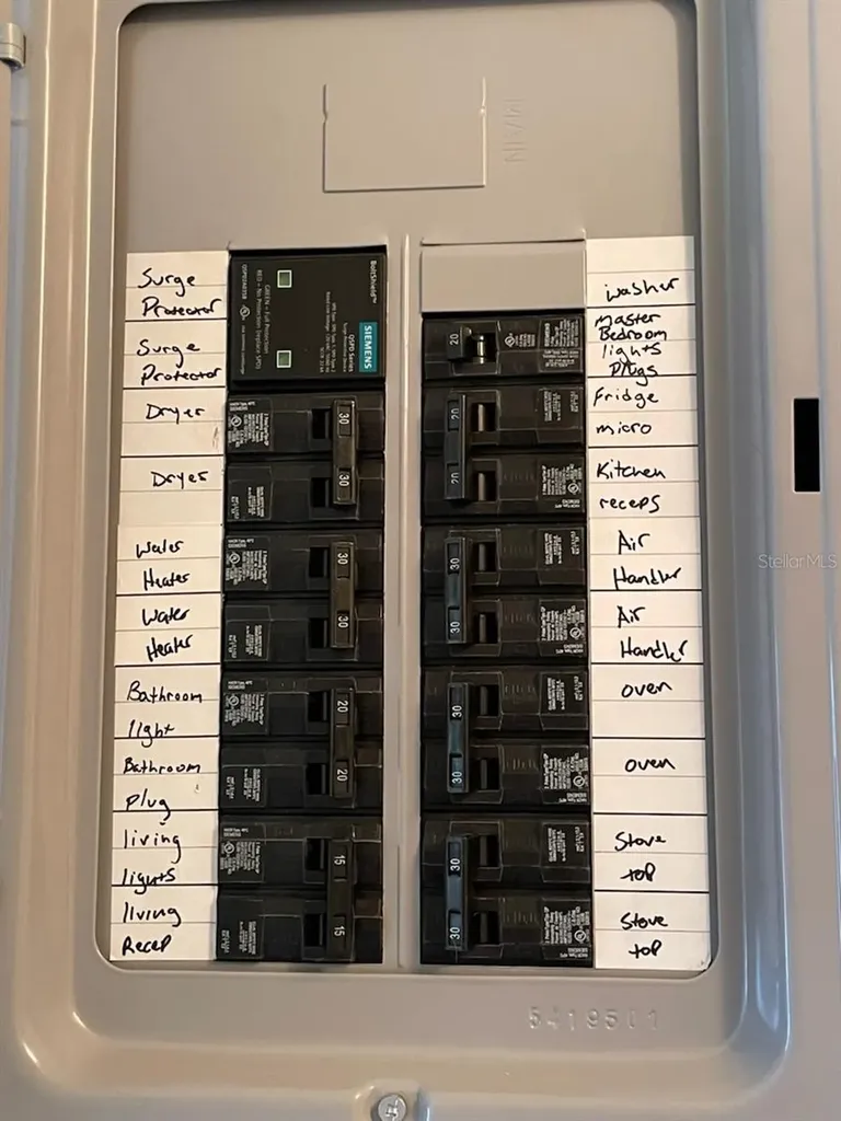 4060 55th Street N Kenneth City FL 33709