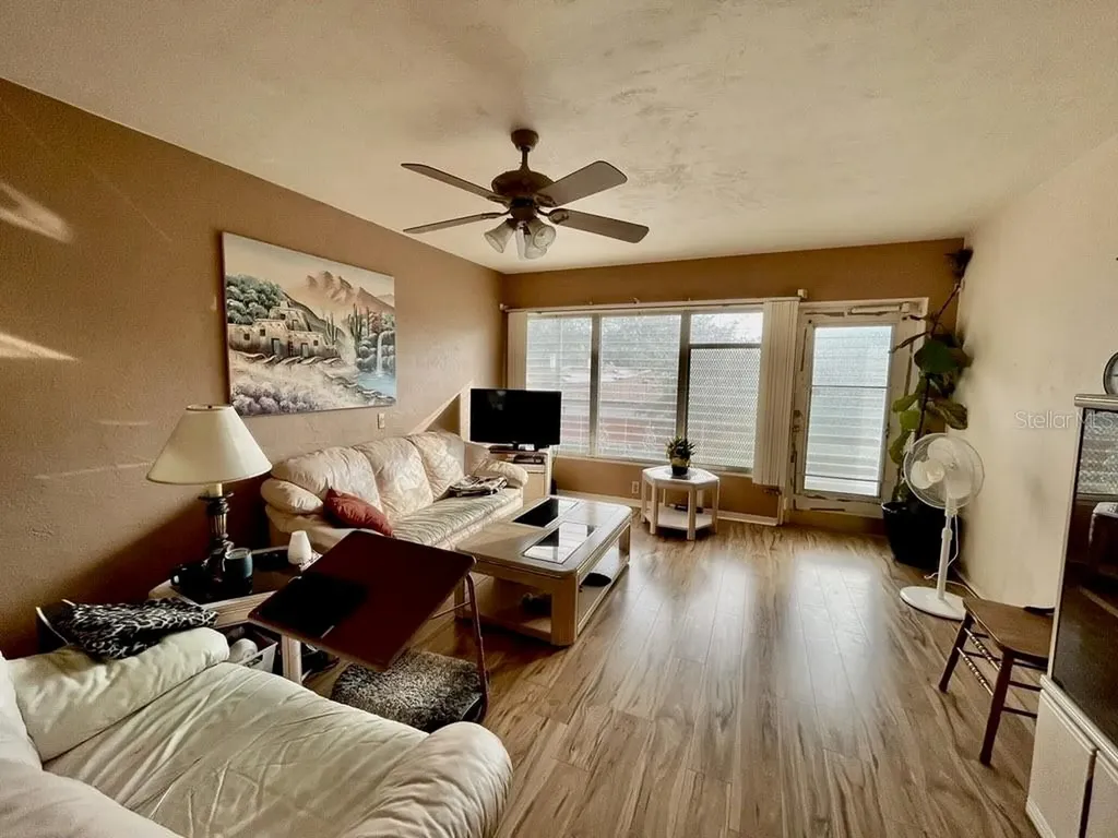 4060 55th Street N Kenneth City FL 33709