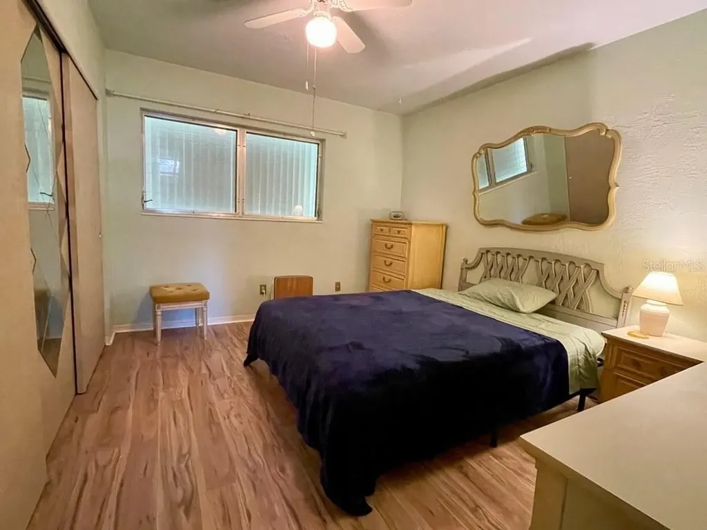 4060 55th Street N Kenneth City FL 33709