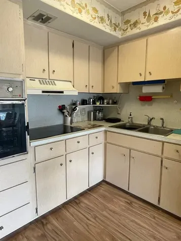 4060 55th Street N Kenneth City FL 33709