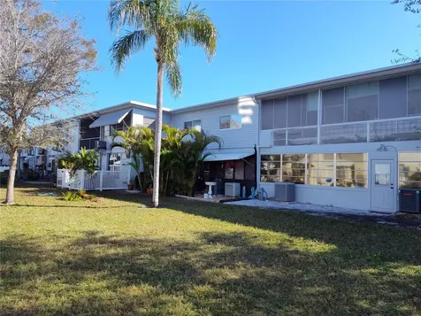 4060 55th Street N Kenneth City FL 33709