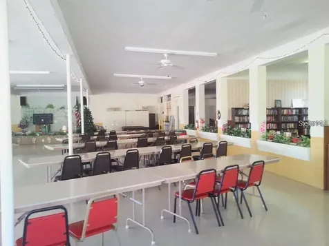 4060 55th Street N Kenneth City FL 33709